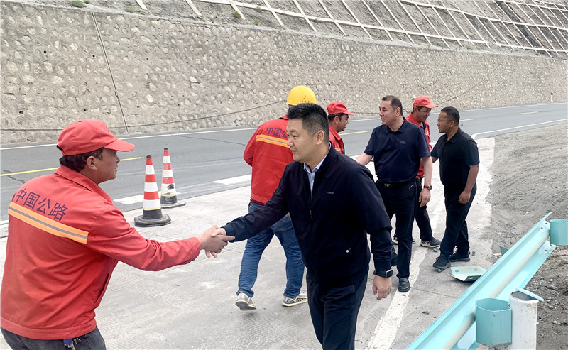2024年6月看望沿线作业职工 2024年6月看望沿线作业职工