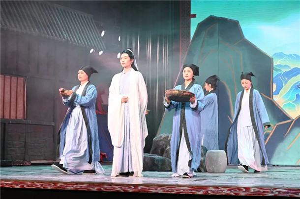图片11 图片11