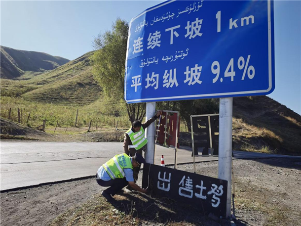 图片1 图片1