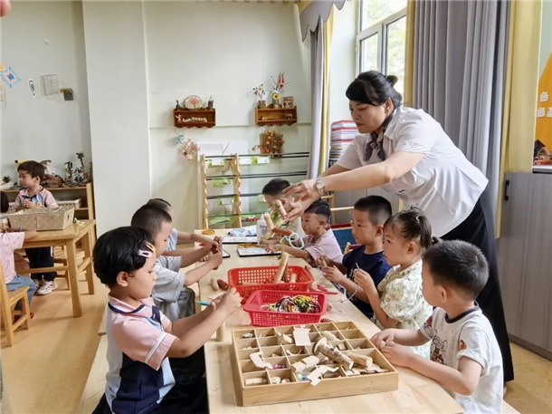 图片4 图片4